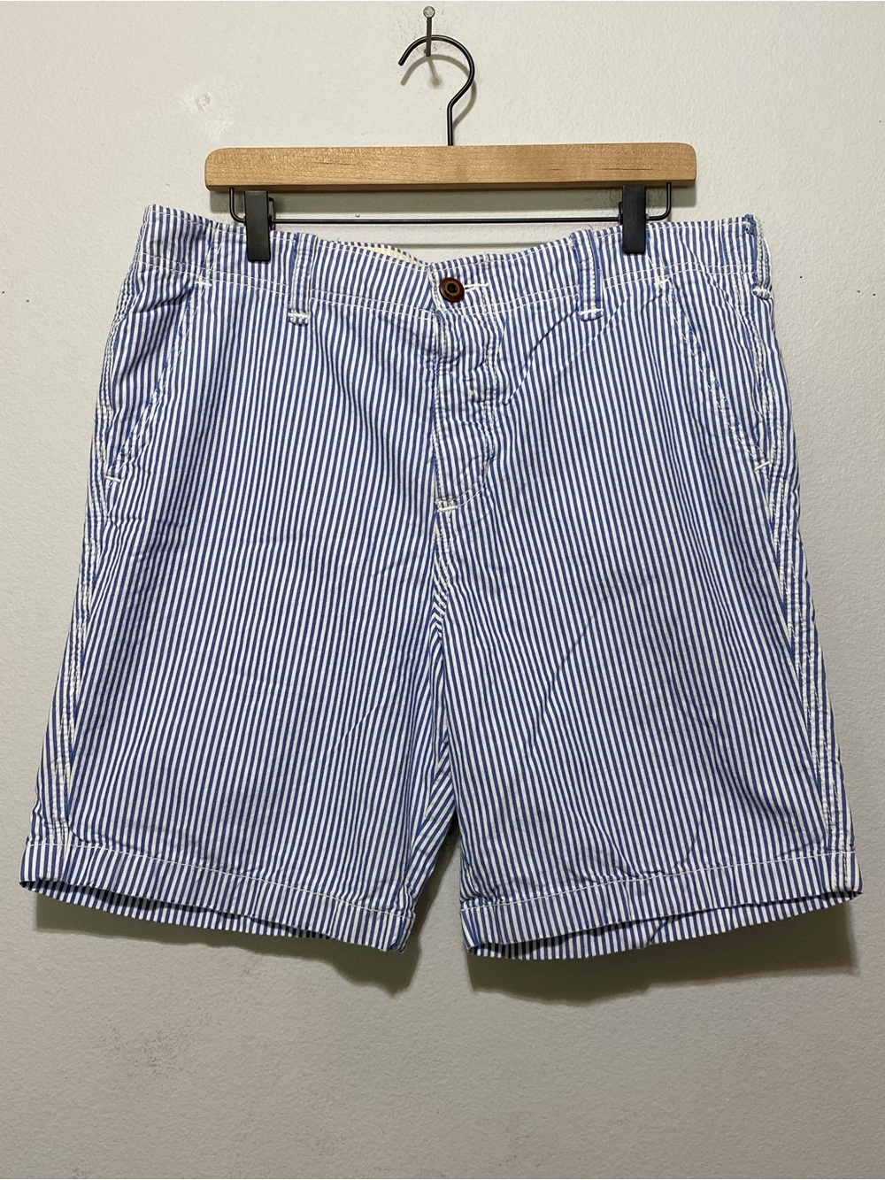Hollister Shorts Mens 36 Blue/White Stripe Chino Button Fly Vintage Y2K Preppy